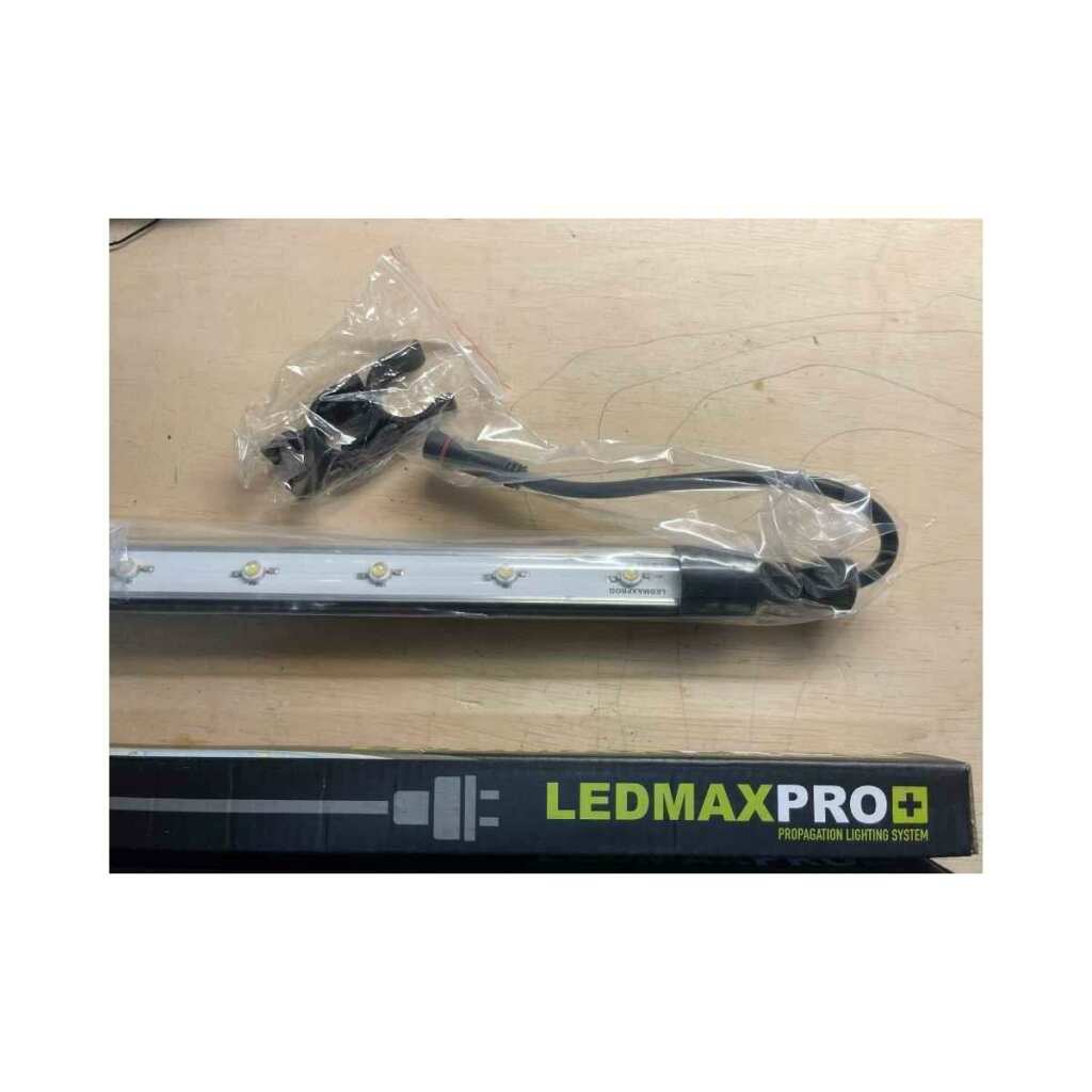 Anzucht LED Set | LEDMAXPRO M | 2x 10 Watt | Garden Highpro - Grow-Zen